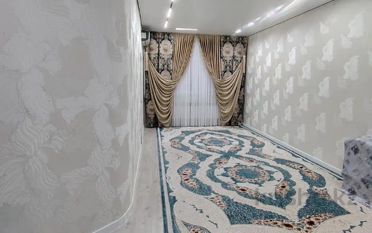 2-комнатная квартира · 64.3 м² · 5/5 этаж, 31А мкр 12 за 15.5 млн ₸ в Актау — фото 2