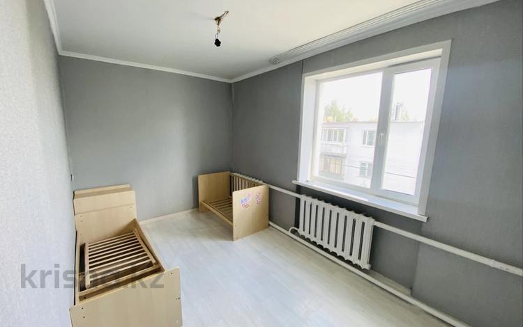 4-бөлмелі пәтер · 60 м² · 3/3 қабат, Достык 37, бағасы: 10 млн ₸ в Дамса — фото 2