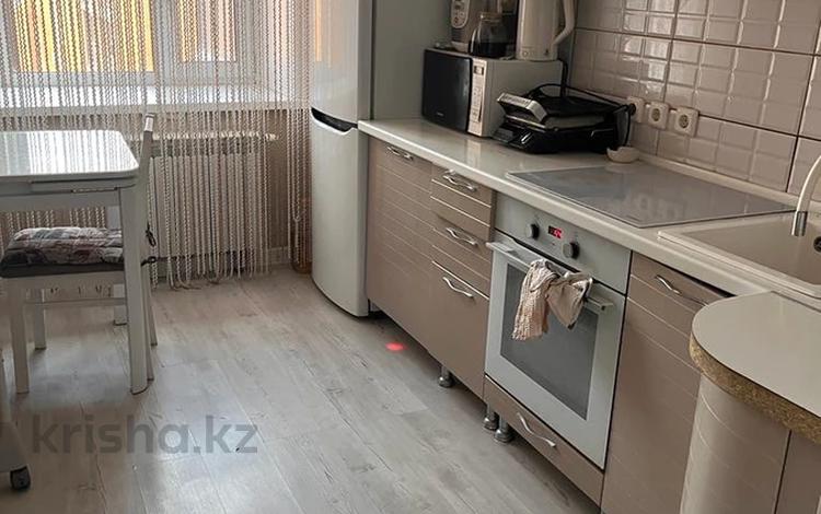 3-комнатная квартира · 76 м² · 9/9 этаж, Жамбыла — ДСР за 34.9 млн 〒 в Петропавловске — фото 2