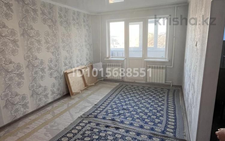 1-комнатная квартира · 32 м² · 2/5 этаж, мкр Жилгородок прохорова 12 — проспект абилкайыр хана за 9.5 млн ₸ в Актобе — фото 2