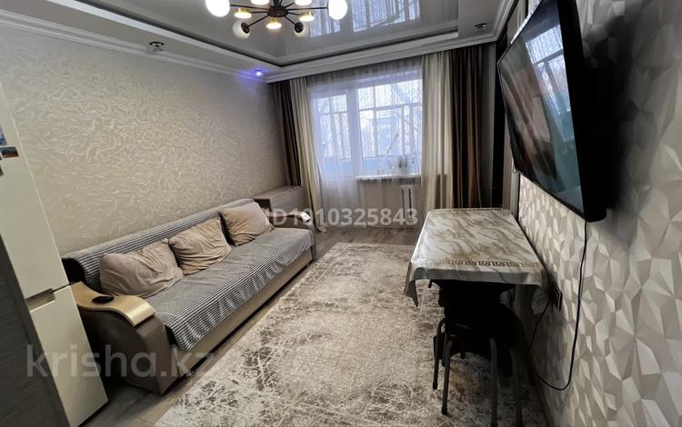 3-комнатная квартира · 48 м² · 4/5 этаж, Майкудук, 17й микрорайон 57 за 13.2 млн ₸ в Караганде, Алихана Бокейханова р-н — фото 6