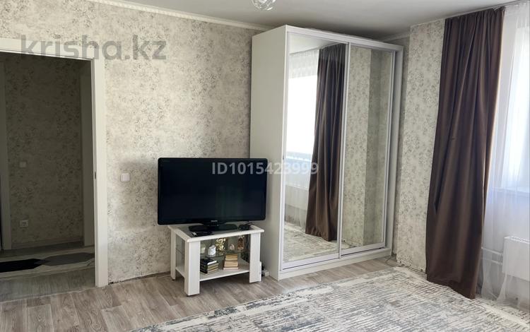 1-комнатная квартира · 41.5 м² · 6/9 этаж, мкр Кунаева 55 за 18 млн ₸ в Уральске — фото 2