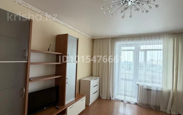1-комнатная квартира · 50 м² · 9/9 этаж, Алтынсарина за 200 000 ₸ в Костанае — фото 2