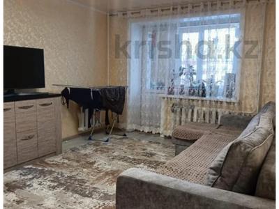 2-комнатная квартира · 52 м² · 3/5 этаж, Муканова за ~ 24.5 млн 〒 в Петропавловске