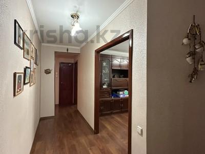 3-бөлмелі пәтер · 65 м² · 4 қабат, Бульвар Гагарина 21/1, бағасы: 33.5 млн ₸ в Усть-Каменогорске