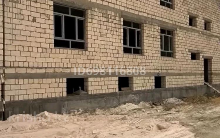 1-комнатная квартира · 49 м² · 6 этаж, 4 мкр 25а за 10 млн ₸ в Жанаозен — фото 2