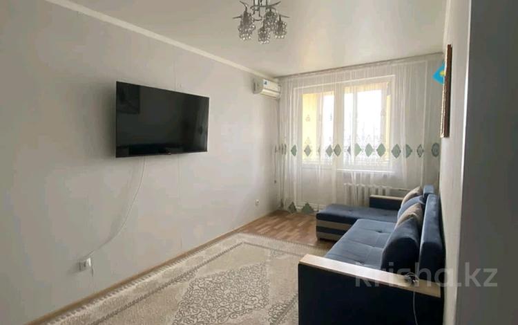 2-комнатная квартира, 51.8 м², 9/9 этаж, Сауран 14