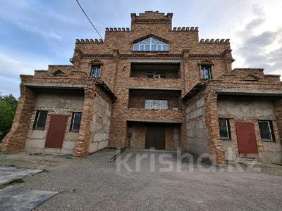 Жеке үй · 9 бөлме · 600 м² · 45 жүзд., Отрадное — Отрадное, бағасы: 48 млн ₸ в Темиртау