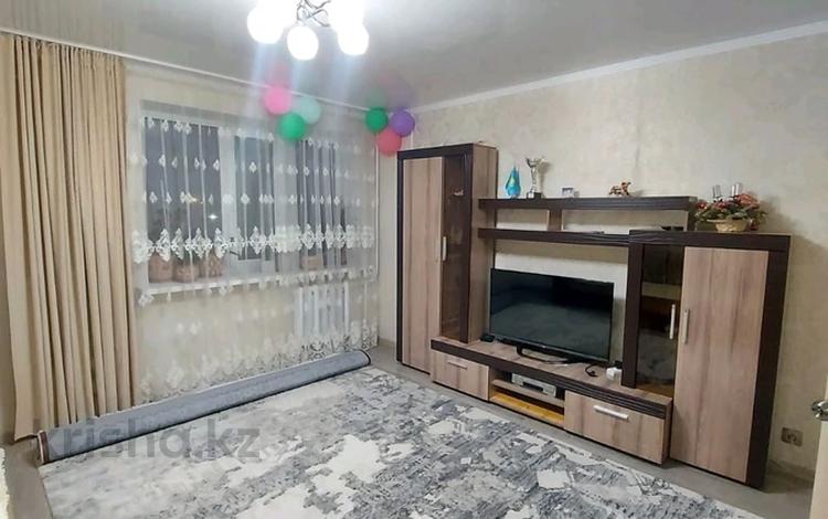 2-комнатная квартира, 68 м², 4/9 этаж, жамбыла за 29.4 млн 〒 в Петропавловске — фото 2