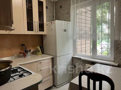 Аренда квартир в Алматы: 1-комнатная квартира · 31 м² · 2/5 этаж, мкр Коктем-1 9 за 200 000 〒 1-комнатная квартира · 31 м² · 2/5 этаж, мкр Коктем-1 9 за 200 000 〒 в Алматы, Бостандыкский р-н