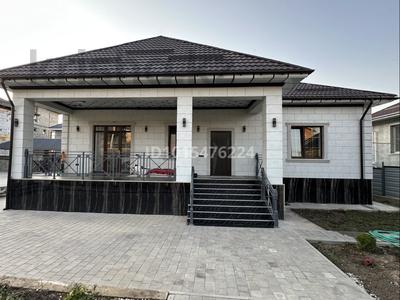 Жеке үй · 5 бөлме · 224 м² · 10 жүзд., Такыр тобе 23 — Рядом с магазином али, бағасы: 135 млн ₸ в Кыргауылдах
