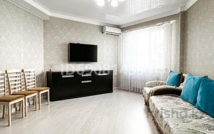 2-комнатная квартира, 65 м², 2/12 этаж помесячно, Рыскулбекова 28/1