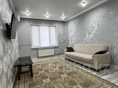 2-комнатная квартира · 60 м² · 2/5 этаж, ул. Еримбетова 28 за 220 000 〒 в Шымкенте, Енбекшинский р-н