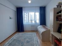 3-комнатная квартира, 85 м², 2/9 этаж, мкр. Зачаганск пгт, Мкр. Арман 108/6 — Остановка Молодежный за 28 млн 〒 в Уральске, мкр. Зачаганск пгт