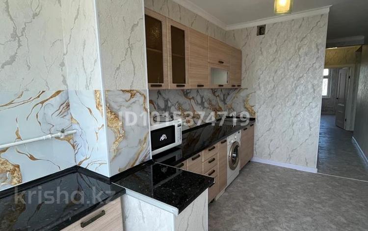 3-комнатная квартира · 72 м² · 3/5 этаж, 26-й мкр 18 за 20.5 млн ₸ в Актау — фото 2