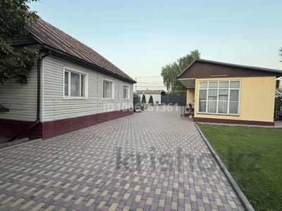 Жеке үй · 5 бөлме · 121 м² · 10 жүзд., Өжет ш/а., Мкр Ожет. улица Шарын 27 — Шаган, бағасы: 105 млн ₸ в Алматы, Алатауский р-н