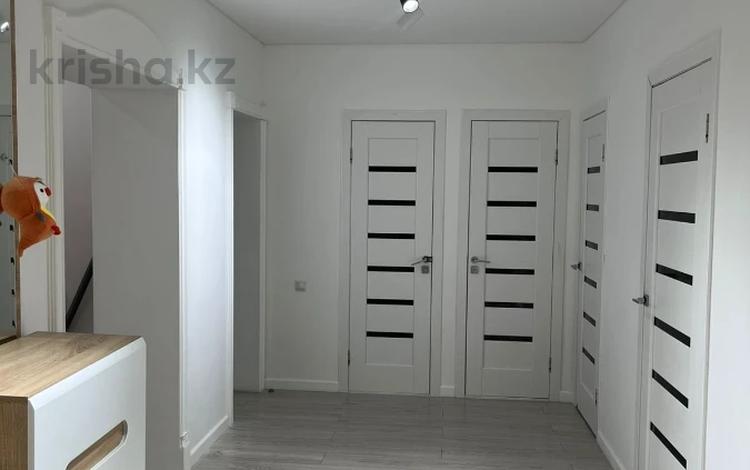 3-бөлмелі пәтер · 73 м² · 6/8 қабат, мкр Болашак, Богенбай батыра, бағасы: 26 млн ₸ в Актобе — фото 2