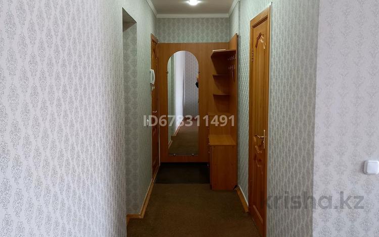 2-комнатная квартира · 45 м² · 3/5 этаж, мкр Новый Город, проспект Бухар Жырау 52 — Рядом ЦУМ и ТД Абзал за 20 млн 〒 в Караганде, Казыбек би р-н — фото 2