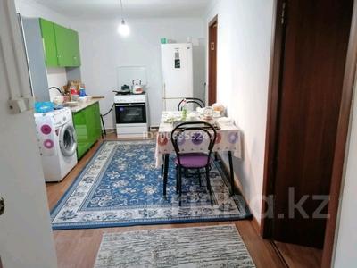 Отдельный дом · 3 комнаты · 63 м² · 8 сот., Алатау 7б — Возле школы 29 за 130 000 〒 в 