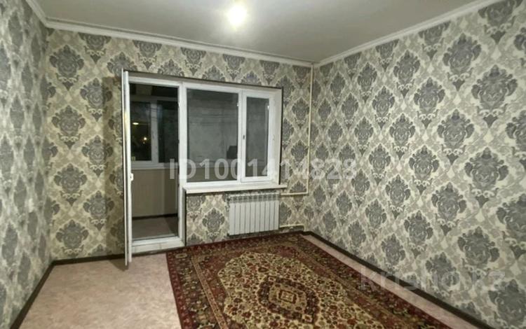 1-комнатная квартира · 34 м² · 4/5 этаж, Рысбек Батыр 8 А за 70 000 〒 в Таразе — фото 2