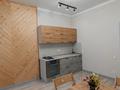 2-комнатная квартира · 77 м² · 2/9 этаж, Жуманиязова 97 — ул. Тауелсиздик за 250 000 ₸ в Уральске — фото 8