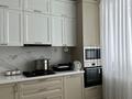 2-комнатная квартира, 70 м², 2/5 этаж, проспект тауелсиздик за 27.5 млн 〒 в Актобе — фото 2