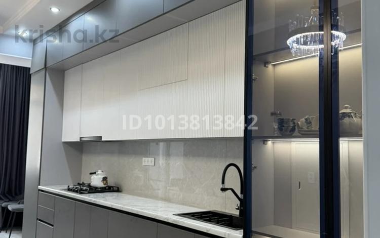 2-комнатная квартира · 75.5 м² · 3/10 этаж, 20-й мкр, 20-ш/а. 12 за 250 000 ₸ в Актау — фото 2