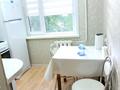 2-бөлмелі пәтер · 50 м² · 3/5 қабат, Жаңа қала ш/а., Нуркена Абдирова 23, бағасы: 12 000 ₸ в Караганде, Казыбек би р-н — фото 3