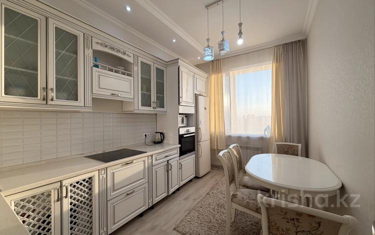 2-бөлмелі пәтер · 55.8 м² · 5/8 қабат, Кабанбай Батыра 58а, бағасы: 43 млн ₸ в Астане, Есильский р-н — фото 2
