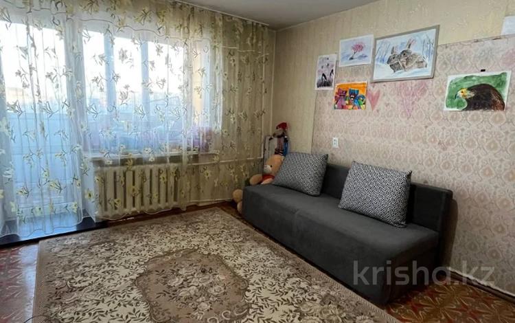 2-комнатная квартира, 52 м², 4/9 этаж, мкр Юго-Восток, Республики 4 за 19.5 млн 〒 в Караганде, Казыбек би р-н — фото 19