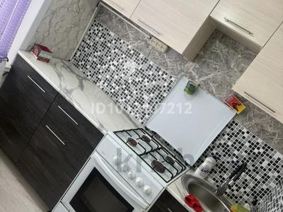 1-комнатная квартира · 30.1 м² · 1/5 этаж, 13-й мкр. 27 за 7.5 млн ₸ в Караганде