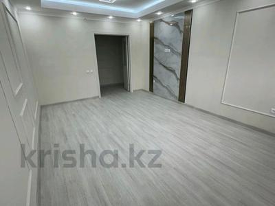 1-комнатная квартира, 48 м², 4/5 этаж, Самал за 17 млн 〒 в Талдыкоргане, мкр Самал