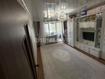 3-комнатная квартира · 57 м² · 2/5 этаж, Ивана франко 16 — Цум,19,10,8школи за 20 млн ₸ в Рудном