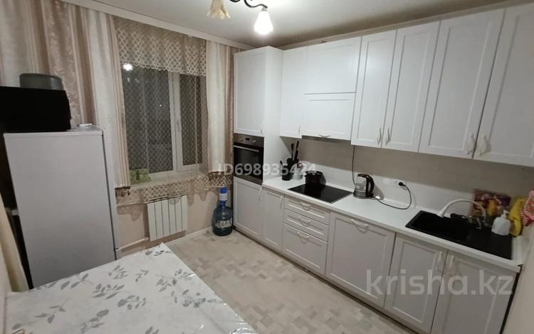 3-комнатная квартира · 67 м² · 2/9 этаж, мкр Юго-Восток, Мкр Степной 2 6 — Коробка ресторана Отрар за 220 000 ₸ в Караганде, Казыбек би р-н — фото 15