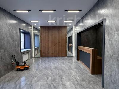 3-комнатная квартира · 104.07 м² · 2/10 этаж, мкр. Алтын орда, Мустафа Шокая 19 за ~ 33.3 млн 〒 в Актобе