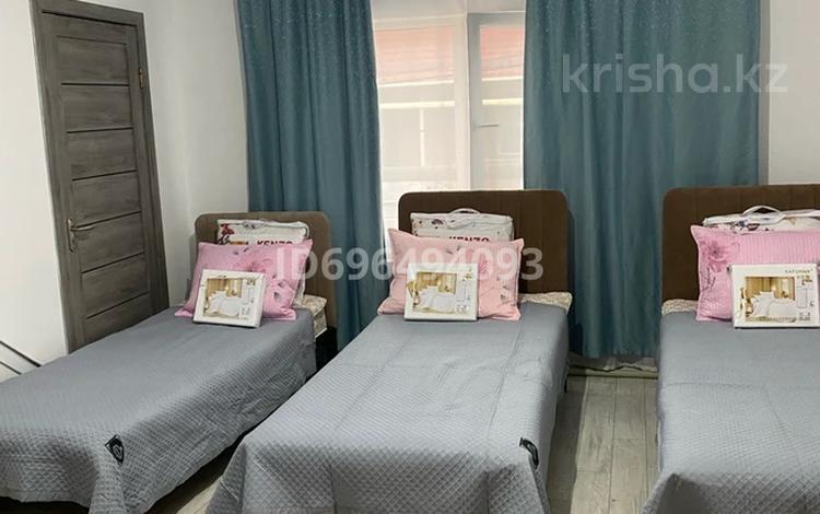 1 бөлме · 20 м², мкр Алтын Бесик 196 — Толеби-Яссауи, бағасы: 135 000 〒 в Алматы, Ауэзовский р-н — фото 2