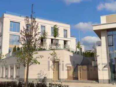 4-бөлмелі пәтер · 270 м² · 1/3 қабат, Достык 300, бағасы: 670 млн ₸ в Алматы, Медеуский р-н