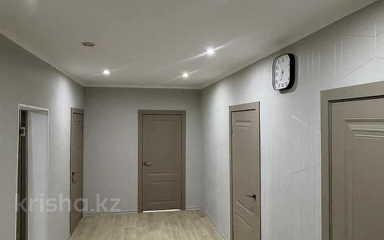 Жеке үй · 3 бөлме · 120 м² · 8 жүзд., Деркул 2, бағасы: 30.8 млн ₸ в Уральске — фото 2