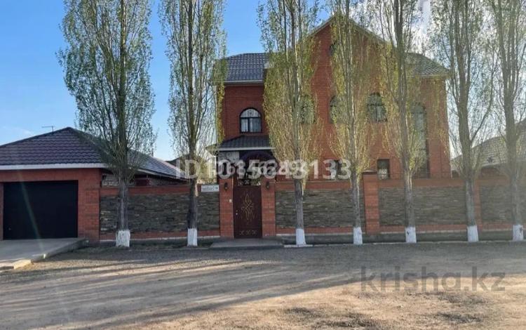 Жеке үй · 6 бөлме · 277 м² · 10 жүзд., Жас Талап 12 — Ост Райгаз, бағасы: 85 млн ₸ в Актобе, жилой массив Жилянка — фото 8
