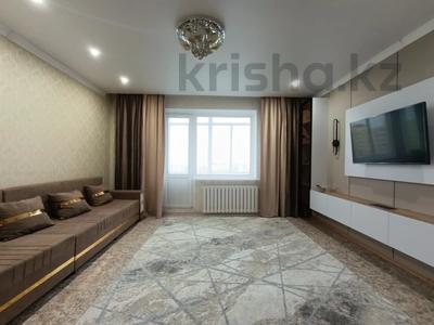 3-комнатная квартира · 65 м² · 9/9 этаж, Майкудук, мкр Голубые пруды 12 за 25 млн ₸ в Караганде, Алихана Бокейханова р-н