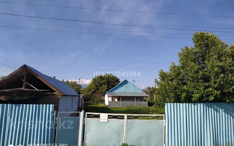 Отдельный дом · 3 комнаты · 100 м² · 15 сот., Курмагазы 89 за 7 млн ₸ в Урджаре — фото 2