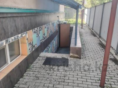 Еркін, кеңселер, дүкендер мен бутиктер, қоймалар, сұлулық салондары, монша, қонақ үй және демалыс орындары, медорталықтар мен дәріханалар, білім орталықтары · 294.7 м², бағасы: 26.5 млн ₸ в Актобе
