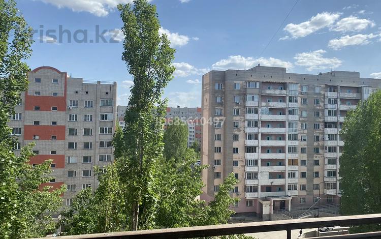 1-комнатная квартира, 42 м², 7/10 этаж помесячно, Майры 29 за 100 000 〒 в Павлодаре — фото 2