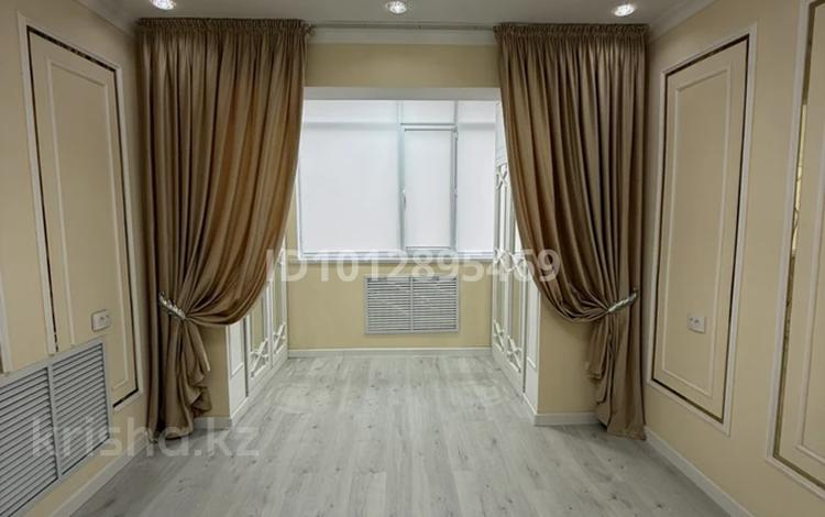 2-бөлмелі пәтер · 50 м² · 5/5 қабат, мкр Жансая 24, бағасы: 160 000 ₸ в Таразе — фото 2