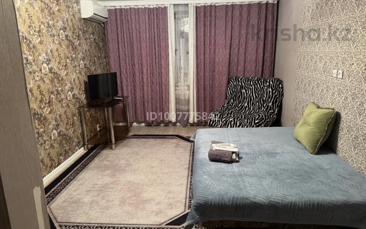 1-комнатная квартира · 40 м², Царева за 7 000 ₸ в Аксу — фото 2