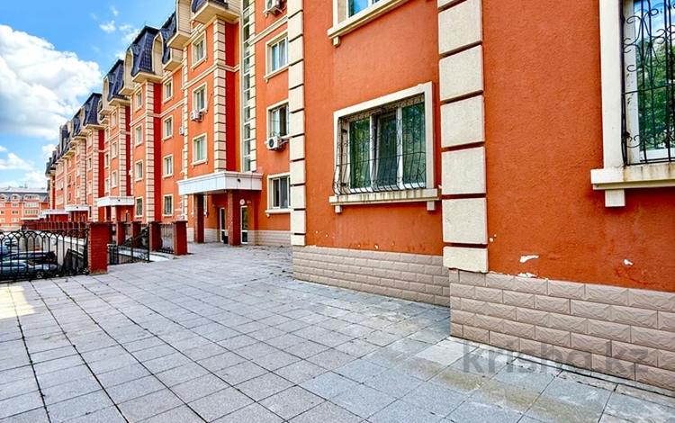 3-бөлмелі пәтер · 140 м² · 3/4 қабат, Шоссе Коргалжын 6 — КазГЮУ, бағасы: 400 000 〒 в Астане, Нура р-н — фото 2