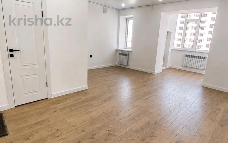 1-комнатная квартира · 35 м² · 3/9 этаж, жумалиева за 12.5 млн ₸ в Уральске — фото 2