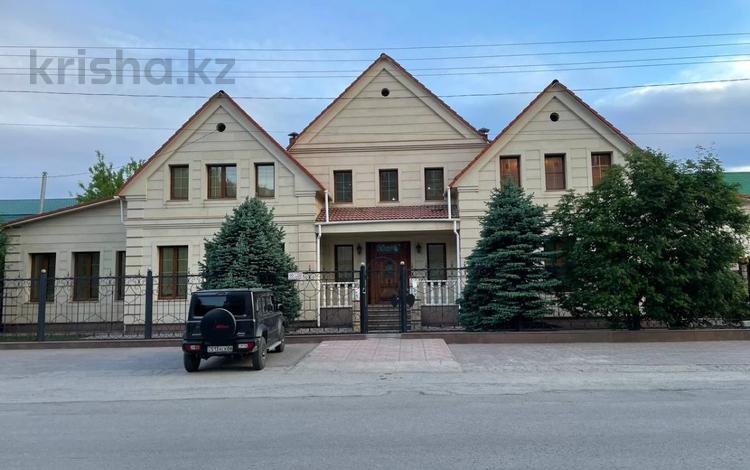 Отдельный дом · 8 комнат · 608 м² · 11.8 сот., Толеу Алдиярова за 220 млн ₸ в Актобе — фото 38