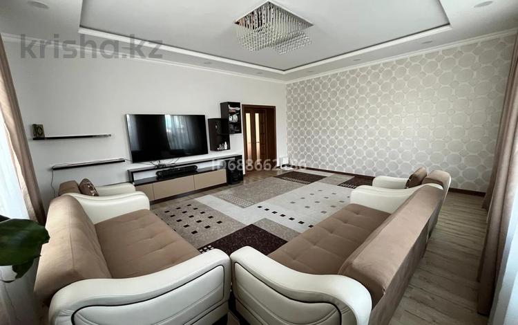 Жеке үй · 5 бөлме · 360 м² · 5 жүзд., Геолог, ул.Жанкожа Батыра, бағасы: 80 млн ₸ в Атырау — фото 25