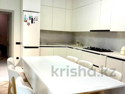4-комнатная квартира · 152 м² · 1/5 этаж, Саздинское лесничество 228/3 — Газизы Жубановой Тауелсиздик за 62 млн ₸ в Актобе
